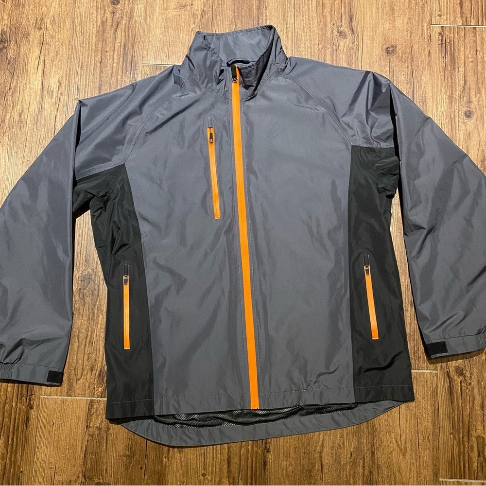 Men's Stylish Windbreaker in Gray and Black with Orange golf